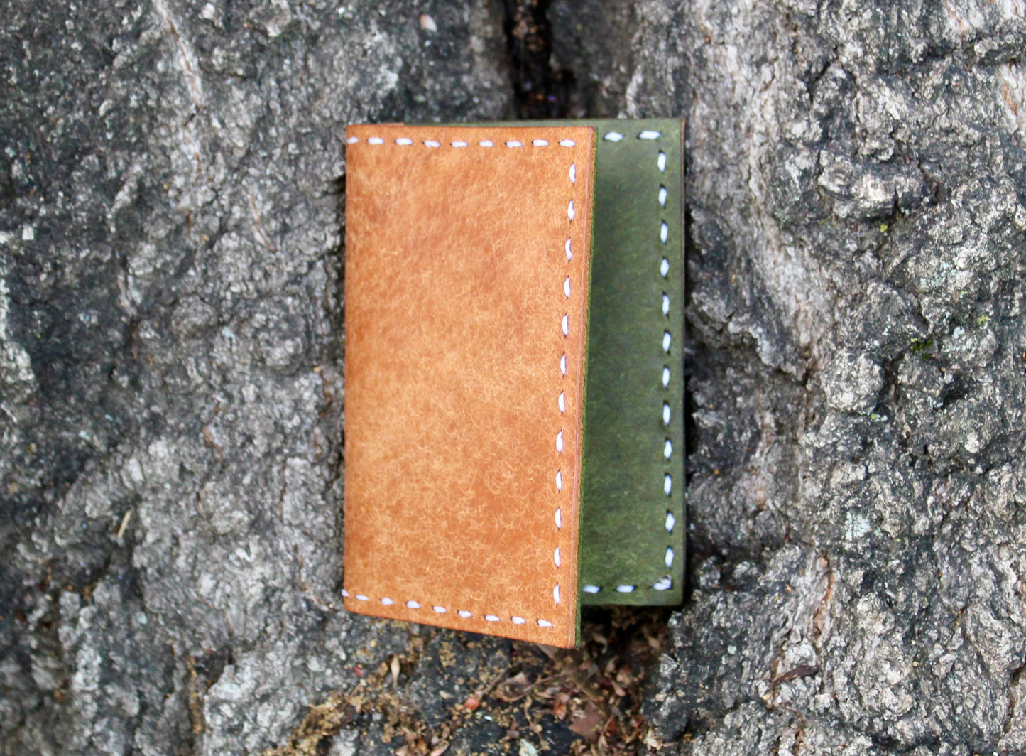 Bi-Fold Cardholder  Horween Leather