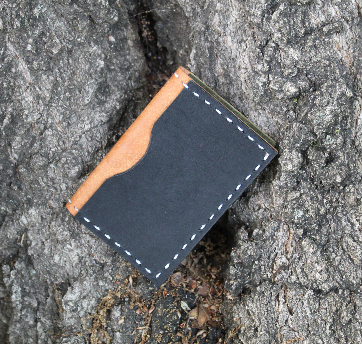 Bi-Fold Cardholder  Horween Leather